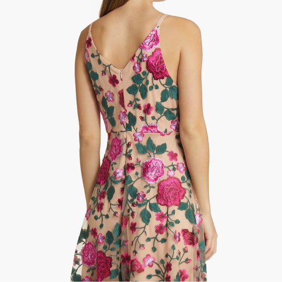 NWT Sam Edelman Rose Embroidery Sleeveless V Neck Midi Dress - Picture 10 of 16